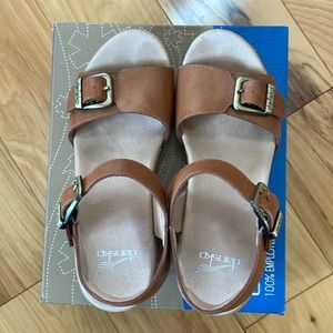 Dansko Matty Open Toe Brown Leather Wedge Sandals Size 38 EUR/US 8